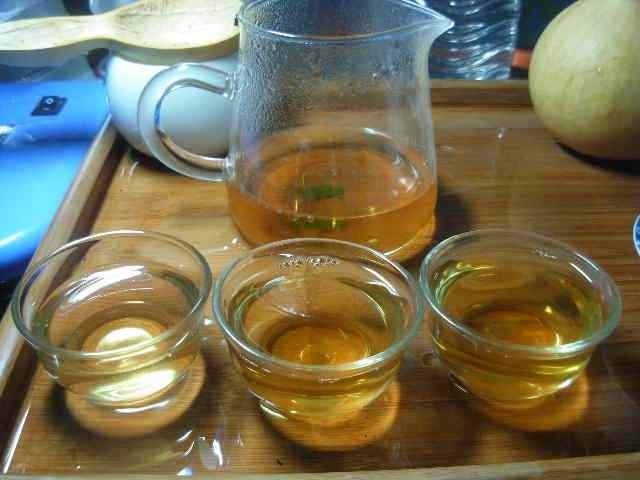 1-3泡茶汤排列（左到右）