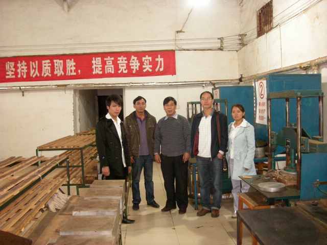 到上海世博会云南唯一的供应商，邦海茶厂取精